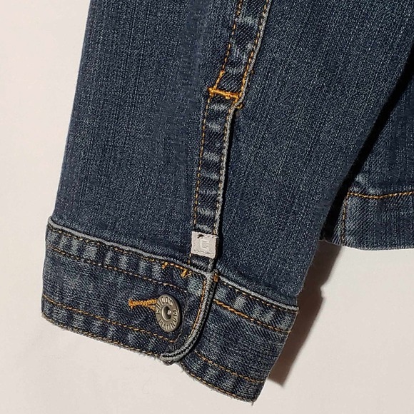 Chico's Platinum 3 Button Stretch Denim Jacket w/ Side Pockets Size 2 - Picture 6 of 10